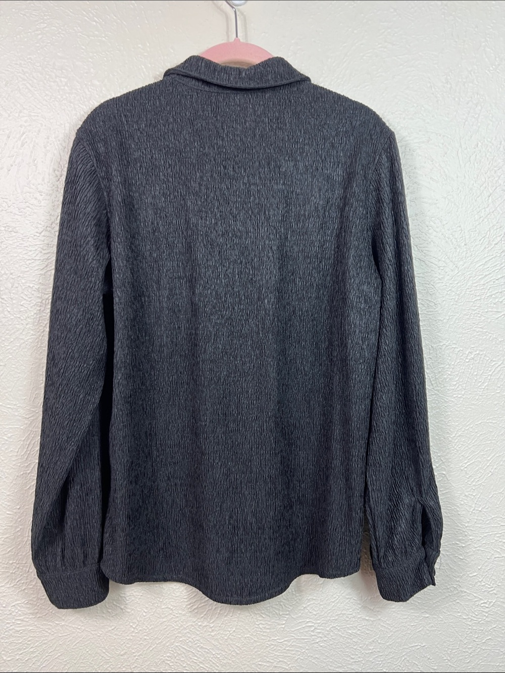 Z Supply NWT Lyrical Crinkle Knit Button Front Long Sleeve black Blouse Small - Picture 6 of 6